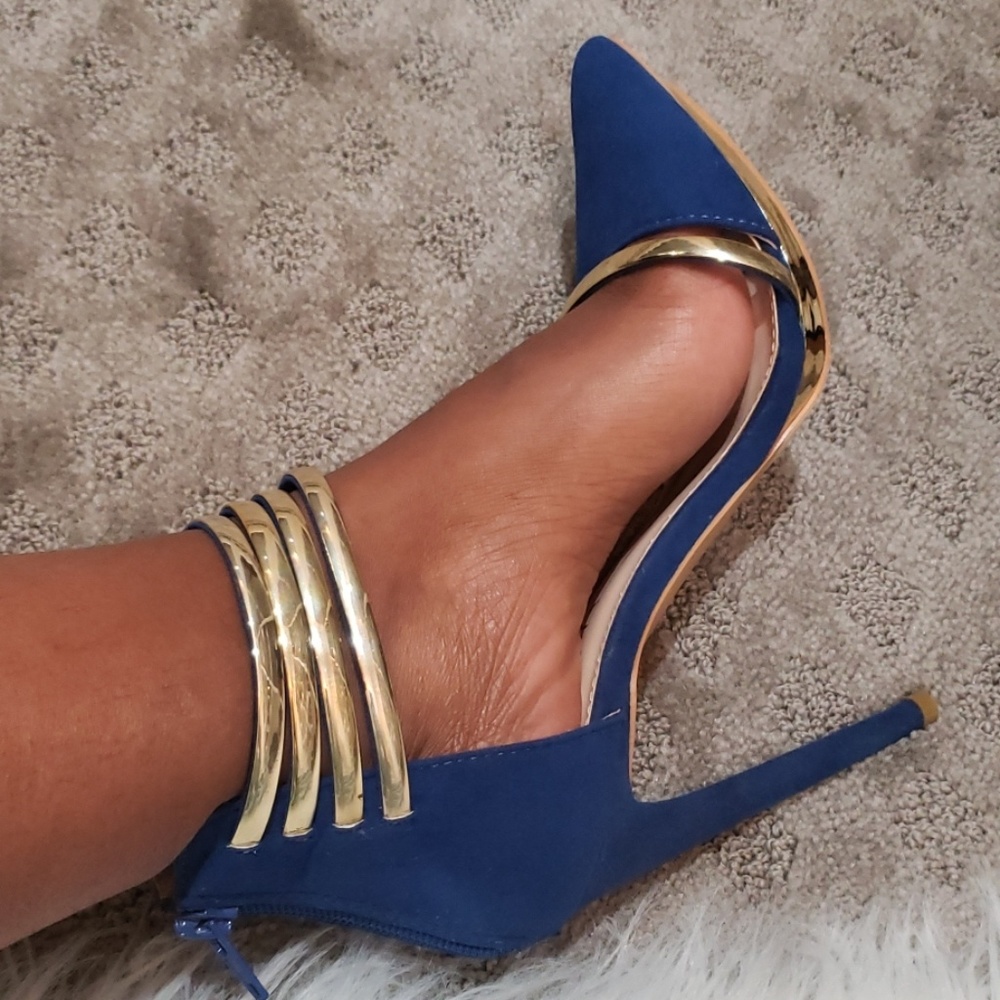 Pumps - Picture 6 of 7